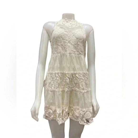 Rebellion Boho White Ivory Lace Mini Flowy Dress Size Medium - Picture 3 of 7